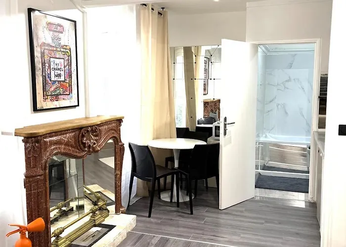 Appartement Champs-elysees *